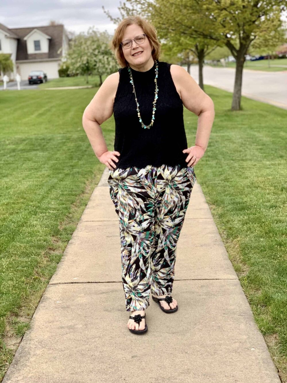Easy, downloadable sewing patterns by Love Notions. Start