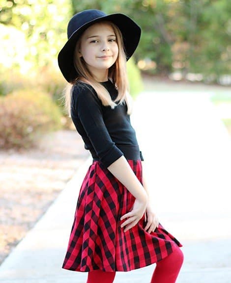 Free circle skirt downloadable pdf sewing pattern.