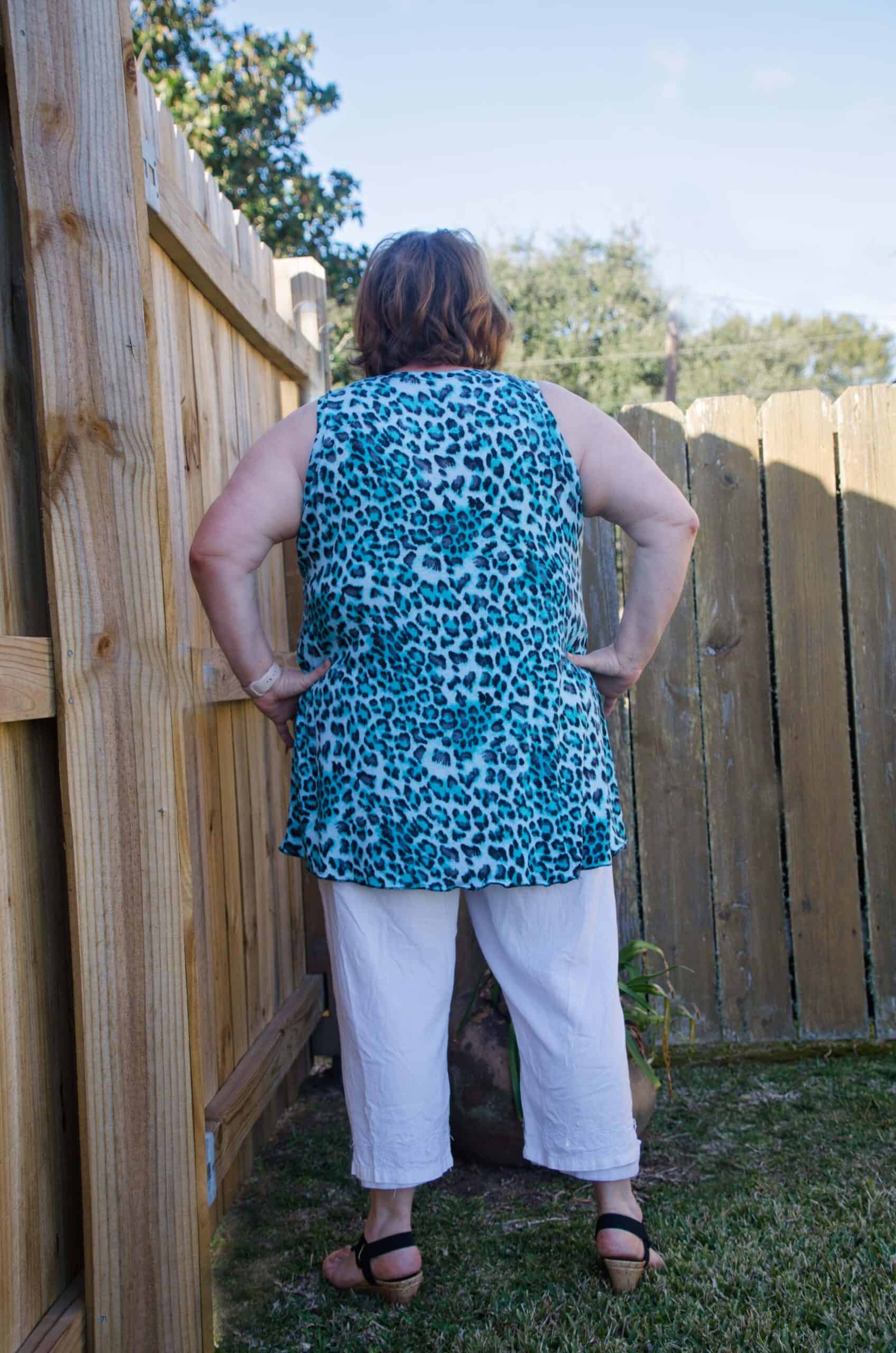 Swing top and dress sewing pattern by Love Notions. Get the Laundry Day