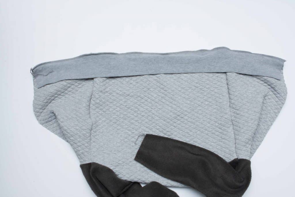 Add a separating zipper to the Samson Sweater