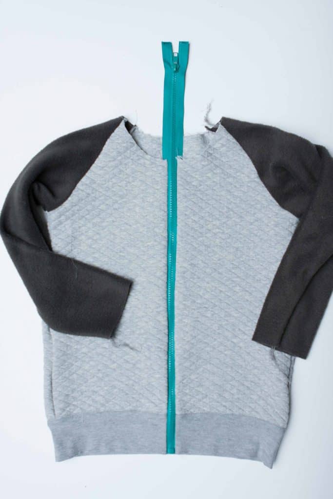 Add a separating zipper to the Samson Sweater